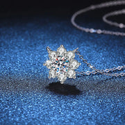 NeeTim 1CT Moissanite Diamond Necklace For Woman Pendant 925 Silver Plated with White Gold Chains Party Bridal Fine Jewelry Gift