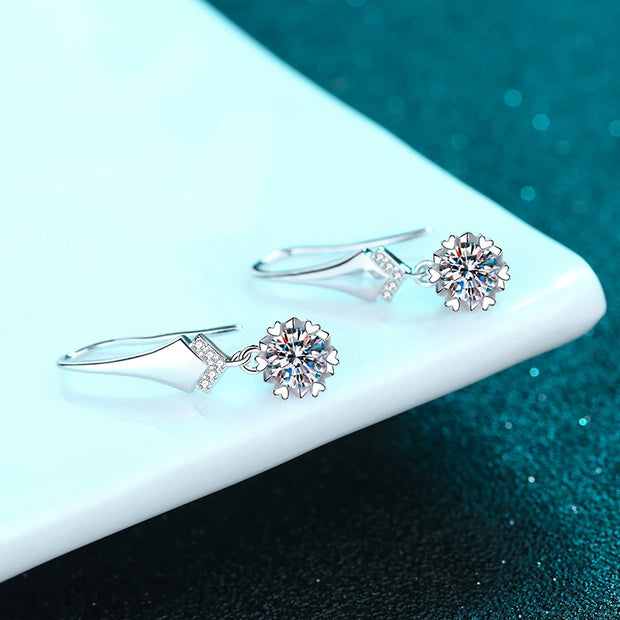 NeeTim 1ct 0.5ct D Color Moissanite Drop Earrings For Women S925 Silver Lab Diamond Engagement Wedding Party Snowflake Earring