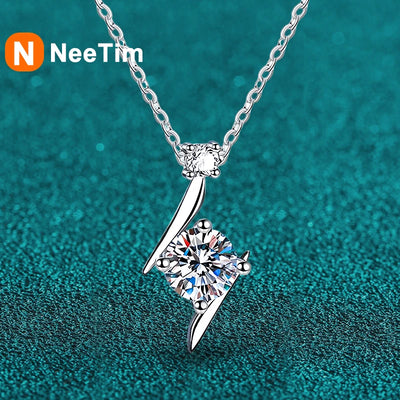 NeeTim 1ct 6.5mm D Color Moissanite Diamond Pendant Necklace 925 Sterling Sliver with 18K Gold Plated Necklaces Gift for Women