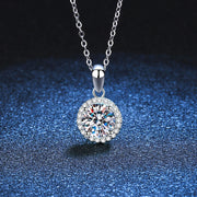 NeeTim 1 Carat Real Moissanite Pendant For Women Lab Diamond Necklace 925 Sterling Silver Fine Jewelry Girl Valentine's Day Gift