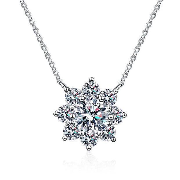 NeeTim 1CT Moissanite Diamond Necklace For Woman Pendant 925 Silver Plated with White Gold Chains Party Bridal Fine Jewelry Gift