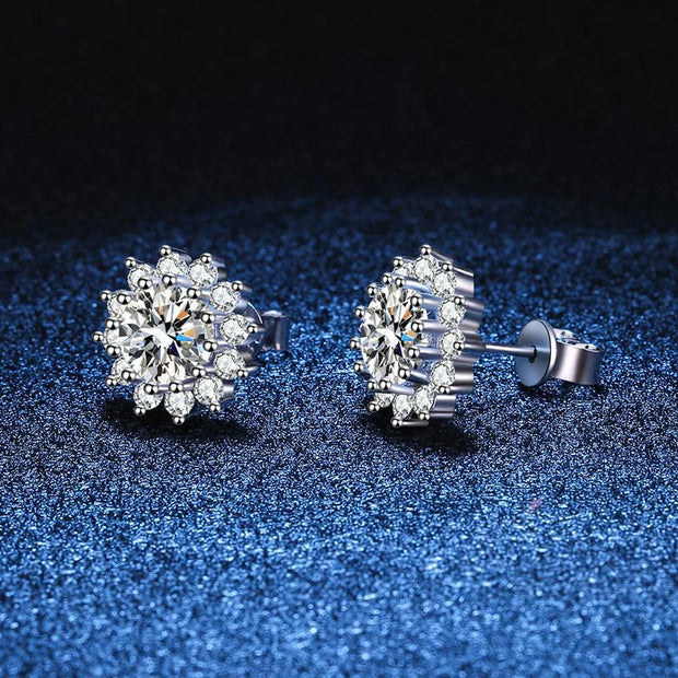 NeeTim 1CT Moissanite Earring For Women Girl 925 Sterling Silver Sparkling Diamond Ear Studs Wedding Engagement Jewelry Gift