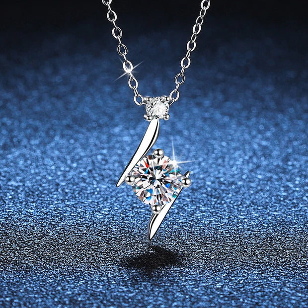 NeeTim 1ct 6.5mm D Color Moissanite Diamond Pendant Necklace 925 Sterling Sliver with 18K Gold Plated Necklaces Gift for Women