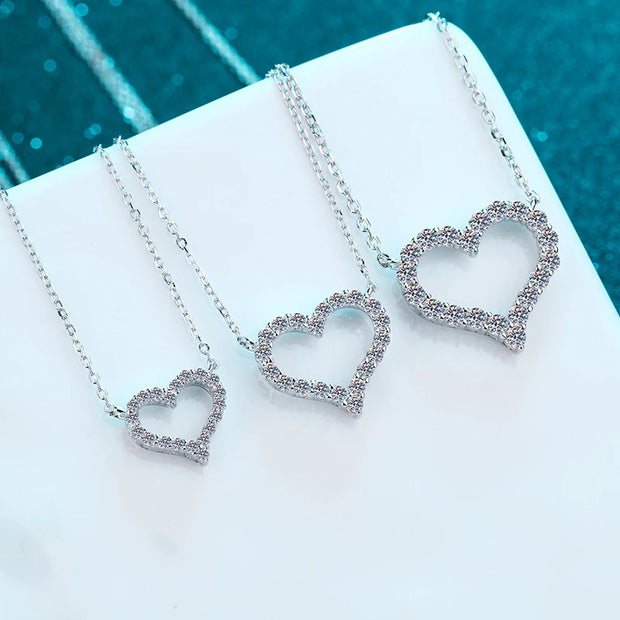 NeeTim D Color Moissanite Necklace Heart Pendant 925 Sterling Sliver White Gold Plated Chain with GRA Fine Neck Chain for Women